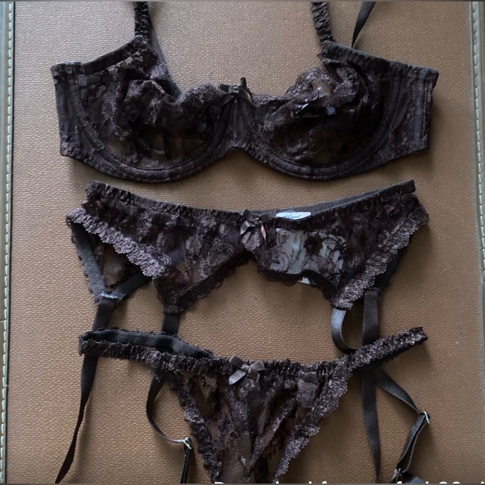 Agent Provocateur Chocolate Lace Lingerie SET